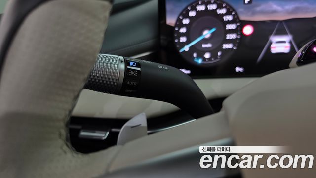 Genesis G80 2025 — photo 29