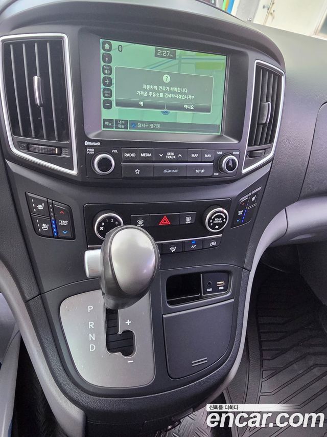 Hyundai Starex 2019 — photo 7