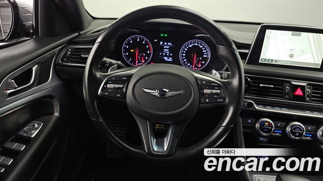 Genesis G70 2018 — photo 19