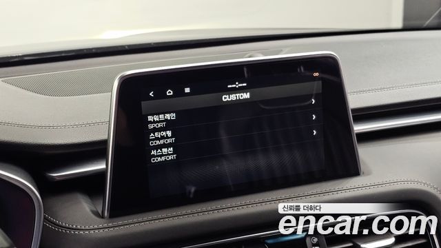 Genesis G70 2018 — photo 30