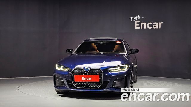 BMW i4 2022 — photo 3