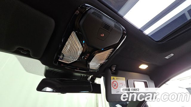 BMW i4 2022 — photo 28