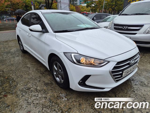 Hyundai AVANTE 2017 — photo 2