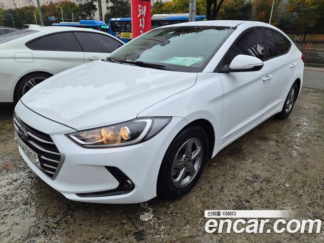 Hyundai AVANTE 2017 — photo 3