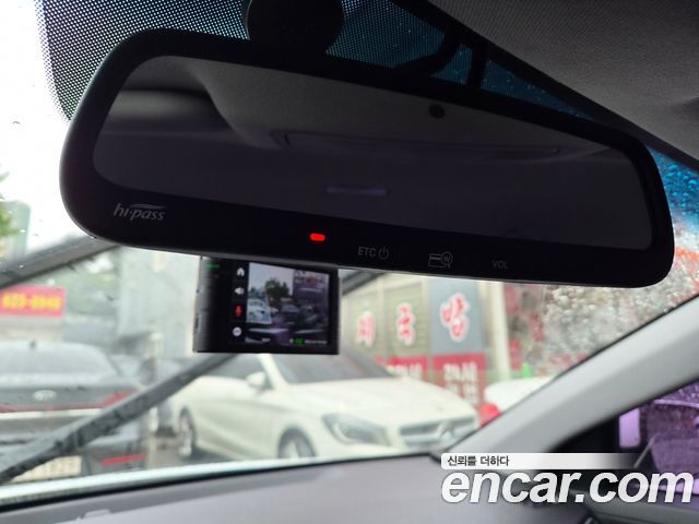 Hyundai AVANTE 2017 — photo 14