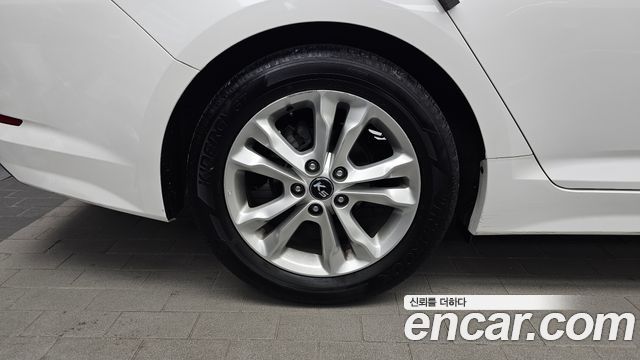 Kia K5 2011 — photo 5