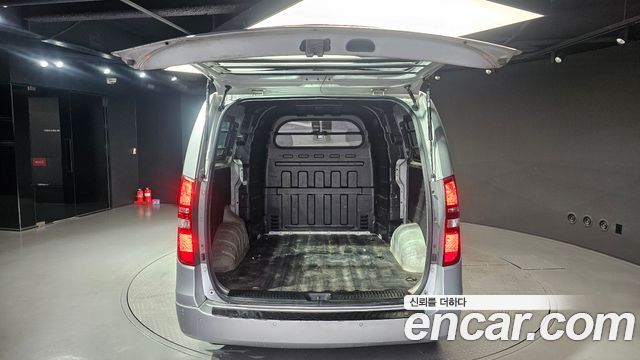 Hyundai Starex 2008 — photo 20