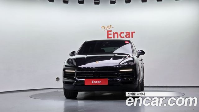 Porsche Cayenne 2021 — photo 3