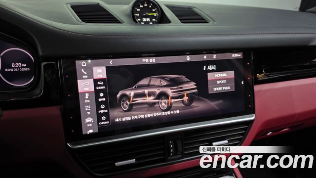 Porsche Cayenne 2021 — photo 16
