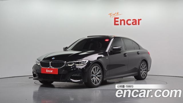 BMW 3-Series 2022 — photo 1