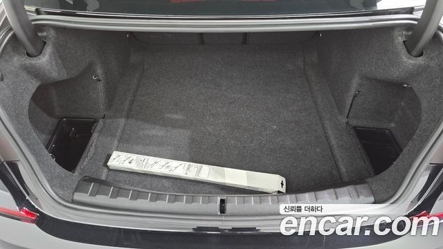 BMW 3-Series 2022 — photo 21