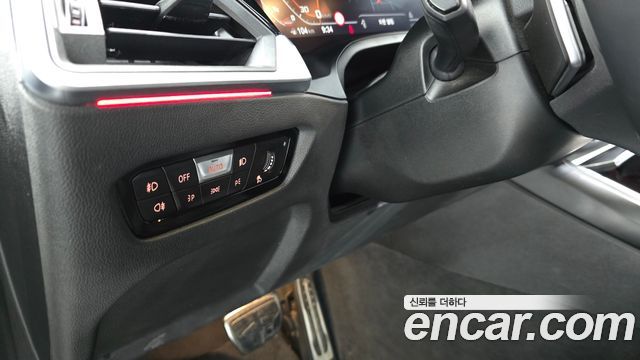 BMW 3-Series 2022 — photo 24
