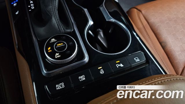 Kia Mohave 2023 — photo 18