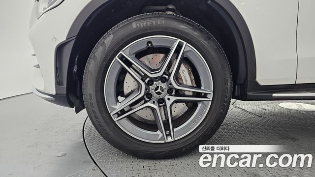 Mercedes-Benz GLC-Class 2021 — photo 5