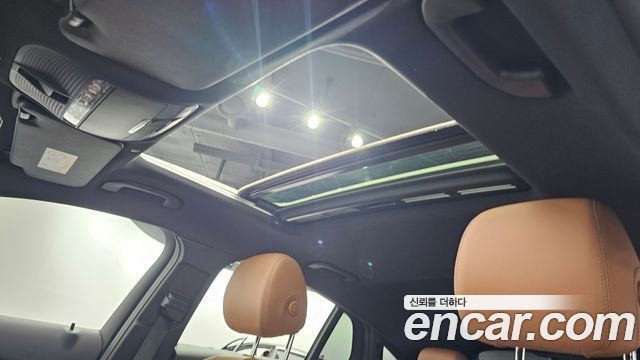 Mercedes-Benz GLC-Class 2021 — photo 22