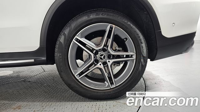 Mercedes-Benz GLC-Class 2021 — photo 7