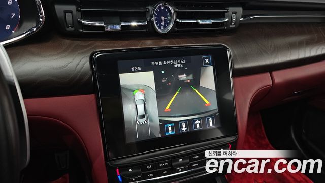 Maserati Quattroporte 2017 — photo 22