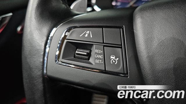 Maserati Quattroporte 2017 — photo 23