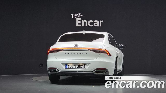 Hyundai Grandeur 2022 — photo 4