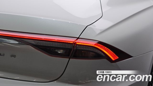Hyundai Grandeur 2022 — photo 9