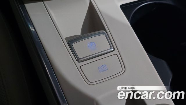 Hyundai Grandeur 2022 — photo 35