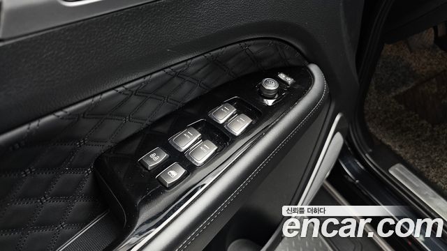 KG Mobility Rexton 2021 — photo 32