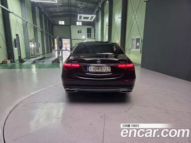 Mercedes-Benz S-Class 2022 — photo 4