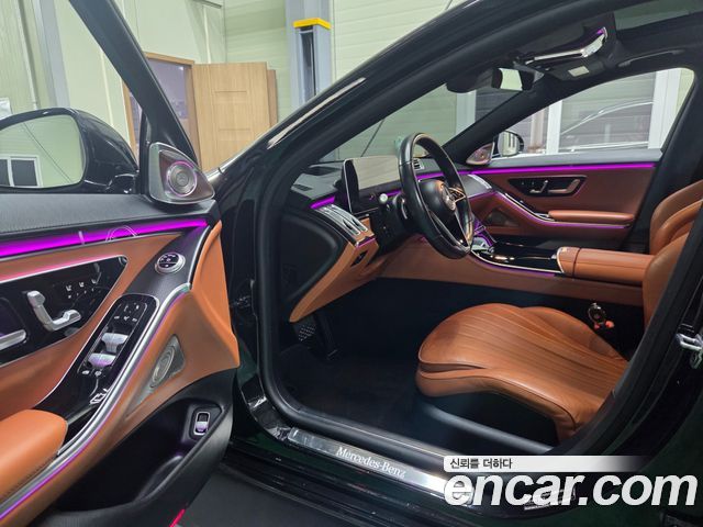 Mercedes-Benz S-Class 2022 — photo 10