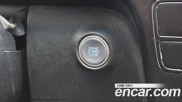 Hyundai Staria 2022 — photo 17