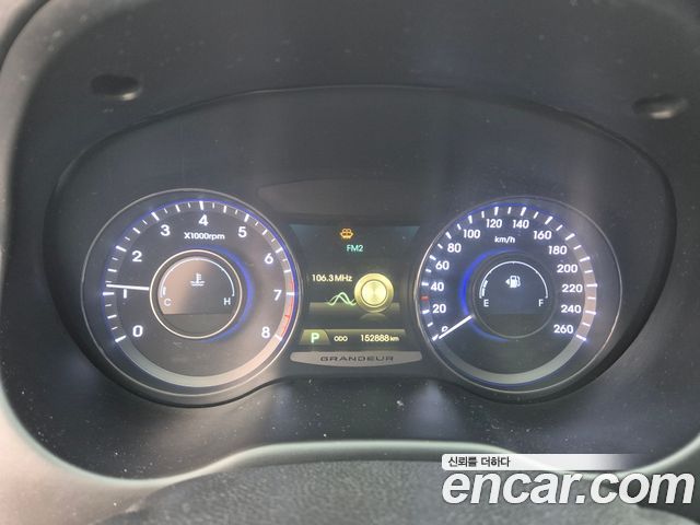 Hyundai Grandeur 2011 — photo 8