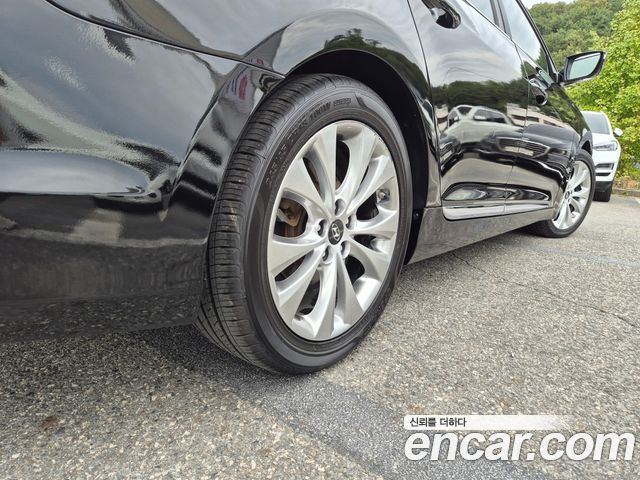 Hyundai Grandeur 2011 — photo 18