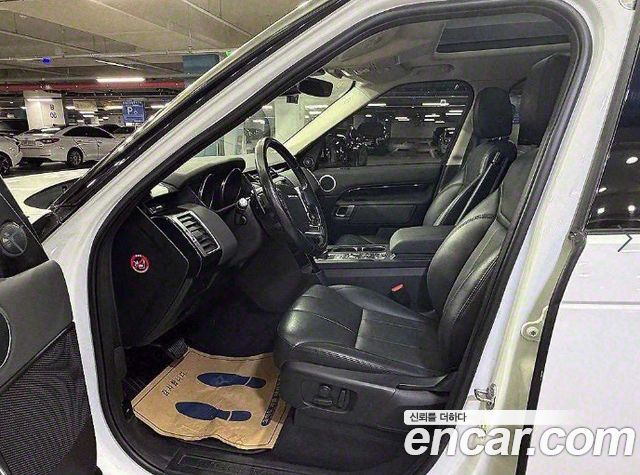 Land Rover Discovery 2018 — photo 7