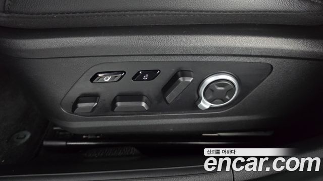 Hyundai Grandeur 2023 — photo 32