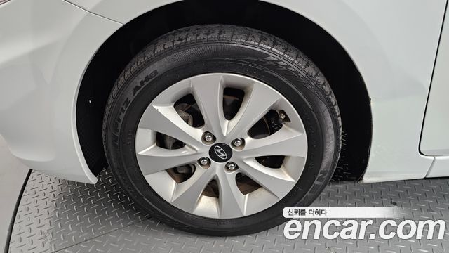 Hyundai Accent 2016 — photo 5