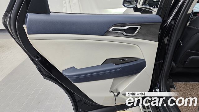 Kia Sportage 2022 — photo 15