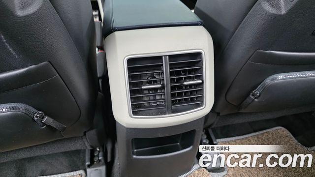 Kia Sportage 2022 — photo 32