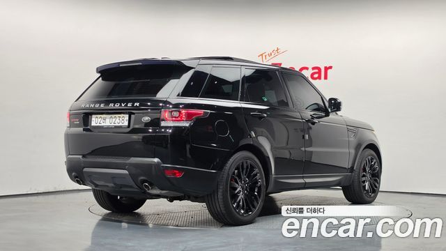 Land Rover Range Rover Sport 2016 — photo 2