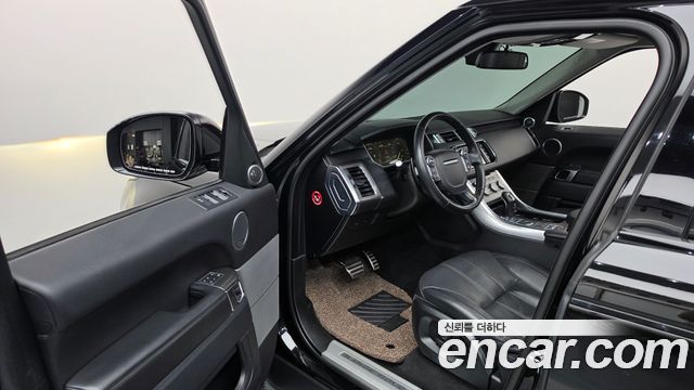 Land Rover Range Rover Sport 2016 — photo 10