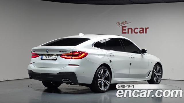 BMW Gran Turismo 2023 — photo 2