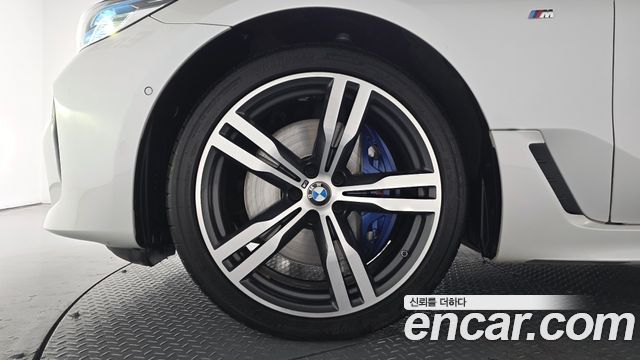 BMW Gran Turismo 2023 — photo 5