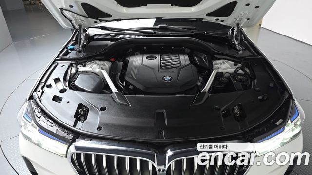 BMW Gran Turismo 2023 — photo 6