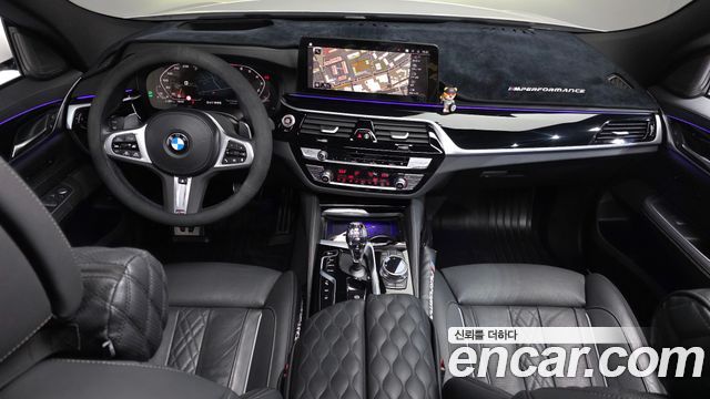 BMW Gran Turismo 2023 — photo 10