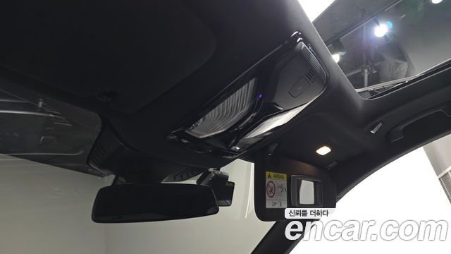 BMW Gran Turismo 2023 — photo 40