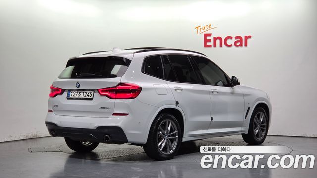BMW X3 2021 — photo 2