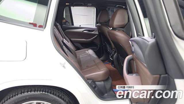 BMW X3 2021 — photo 18
