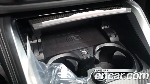 BMW 4-Series 2024 — photo 16