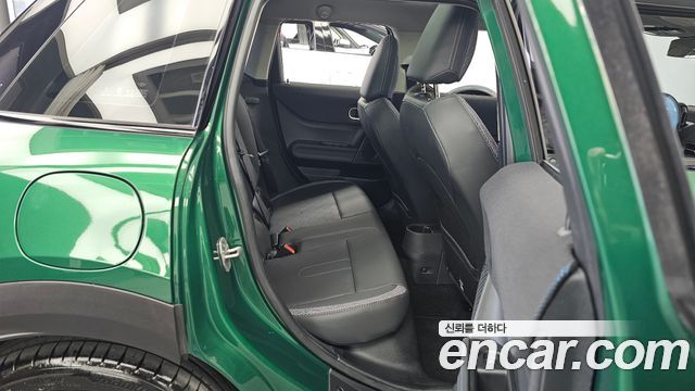 Mini Cooper 2025 — photo 12