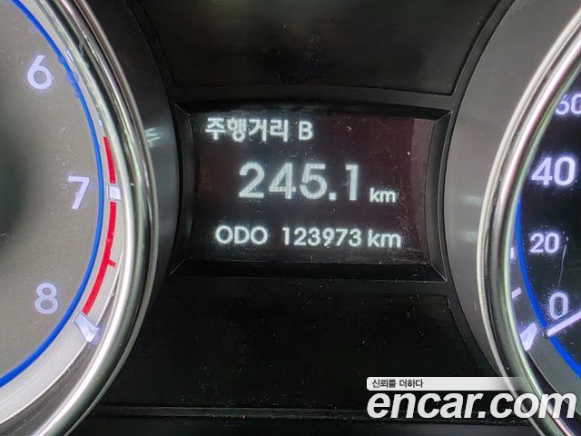 Hyundai Sonata 2013 — photo 8