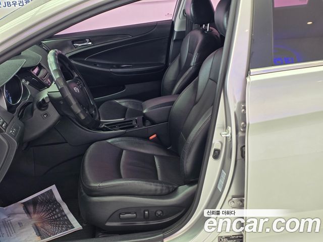 Hyundai Sonata 2013 — photo 10
