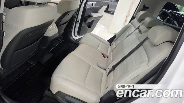 Hyundai Santafe 2024 — photo 19